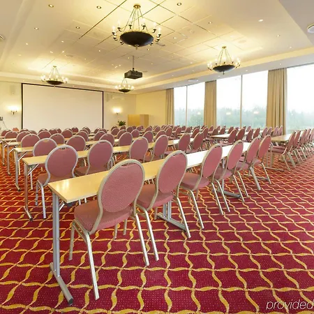 Scandic Hotell 3*